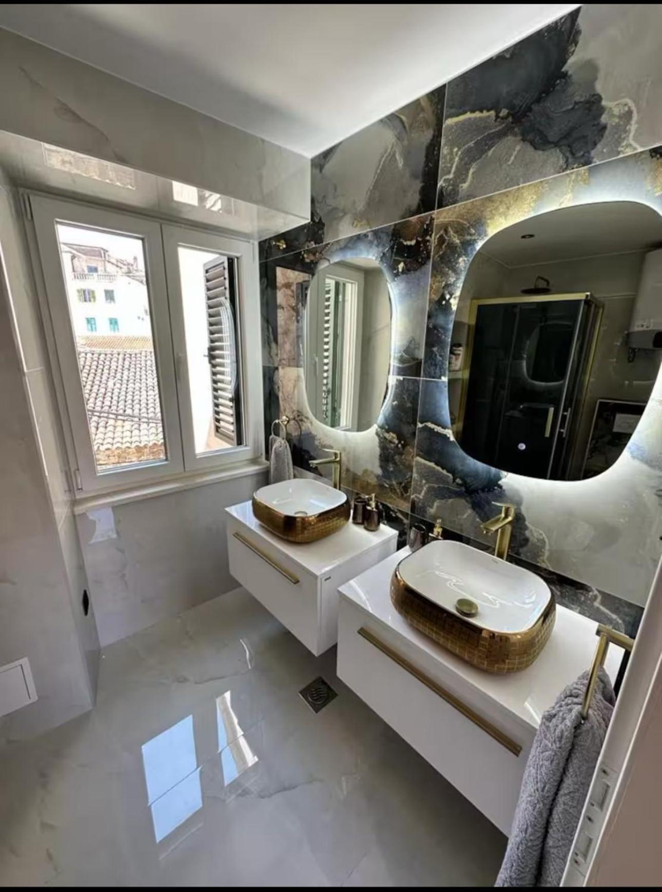 Madonna Luxury Rooms Split Bagian luar foto